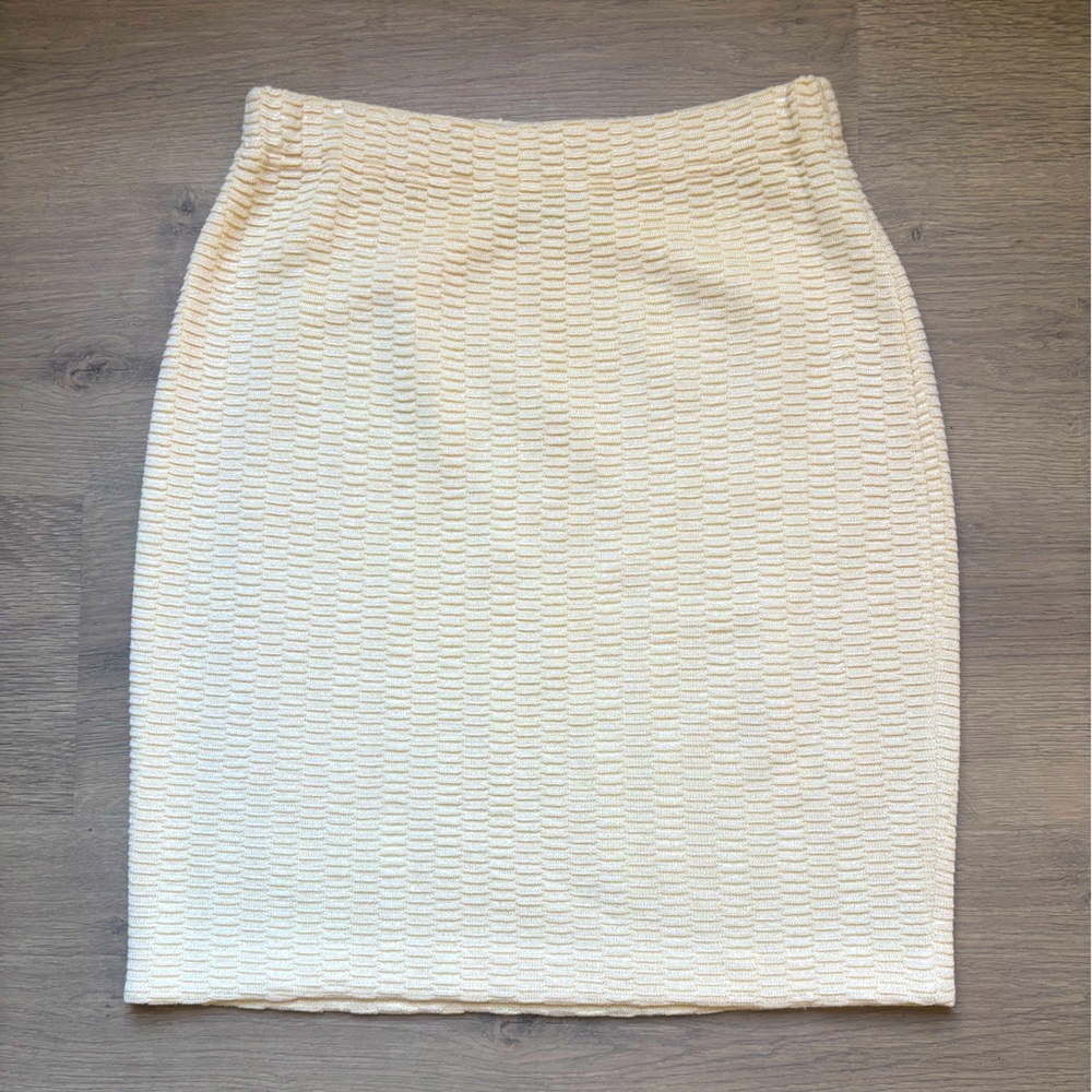 St John Collection By Marie Gray Women’s Cream Skirt Size 4